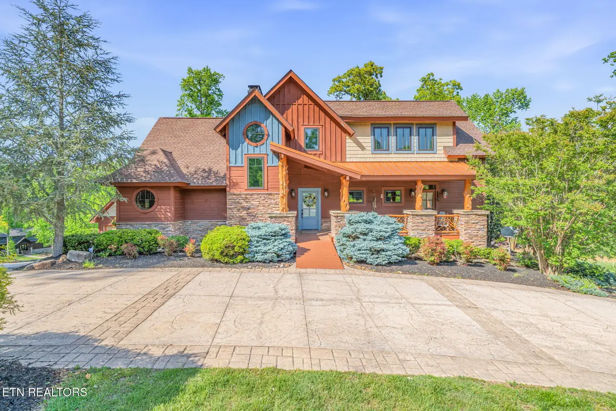 305 Foxwood Drive, Caryville, TN 37714 - #1