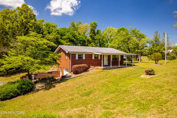 2047 Calderwood Hwy, Maryville, TN 37801