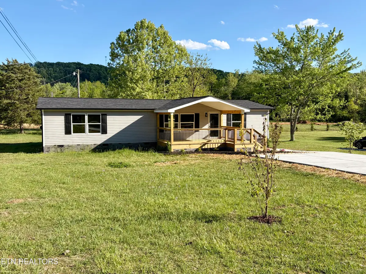 1312 W Beaver Creek Drive, Powell, TN 37849 - #1