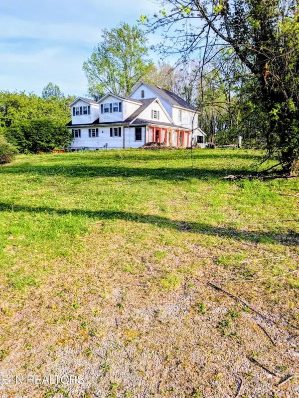 724 W Old Highway 53, Celina, TN 38551