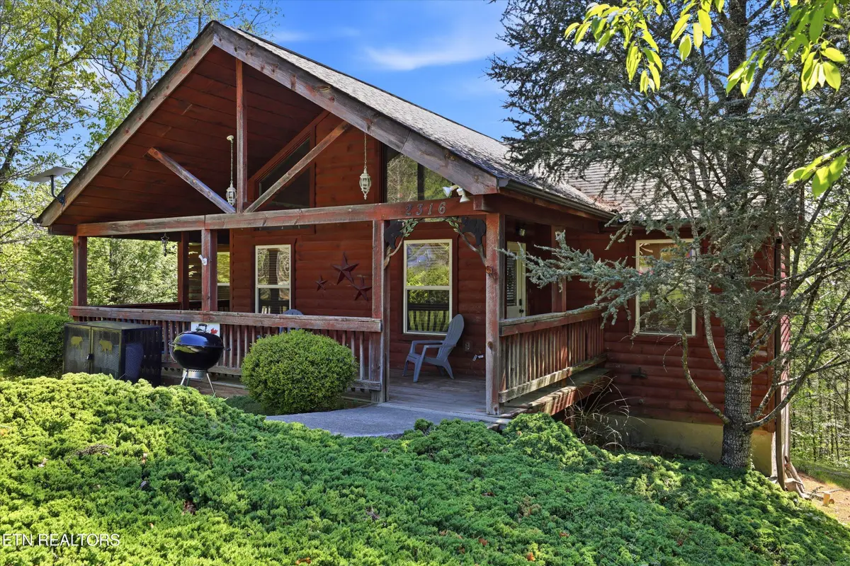 2316 Wooddale Way, Sevierville, TN 37876 - #1