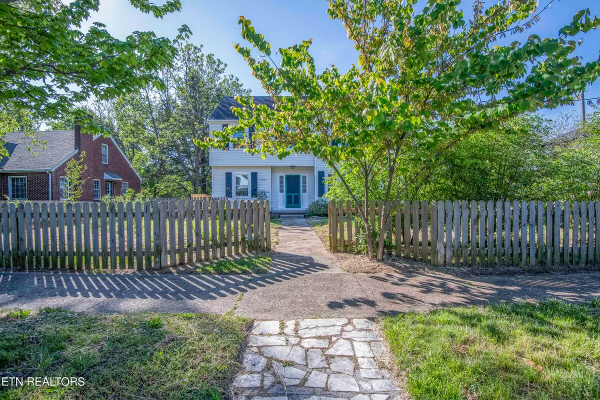 2000 Fairmont Blvd, Knoxville, TN 37917 - #1