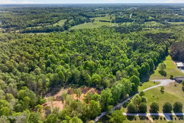 24 AC Timber Lane, McMinnville, TN 37110