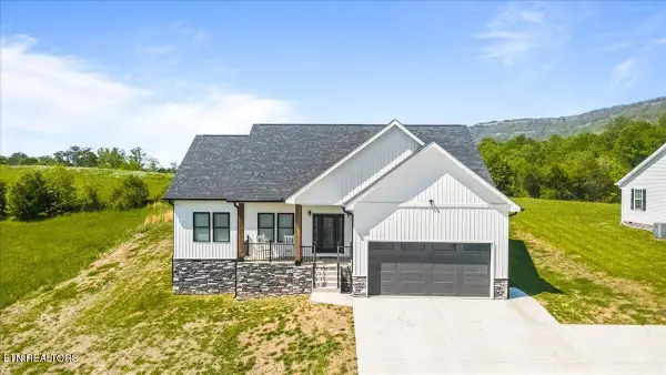 309 Greene Lane, LaFollette, TN 37766