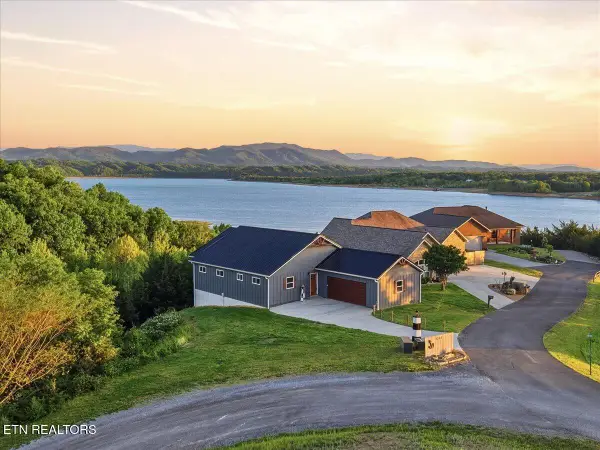 1321 Aqua Vista Way, Newport, TN 37821