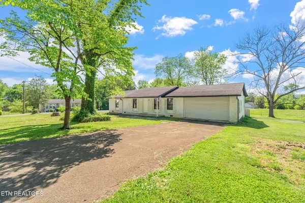 201 Wakefield Rd, Knoxville, TN 37922