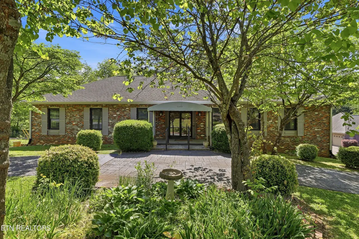 9500 Briarwood Drive, Knoxville, TN 37923 - #1