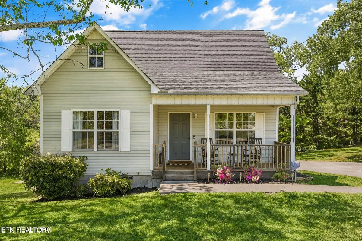 501 S Ruth St, Maryville, TN 37803 - #1