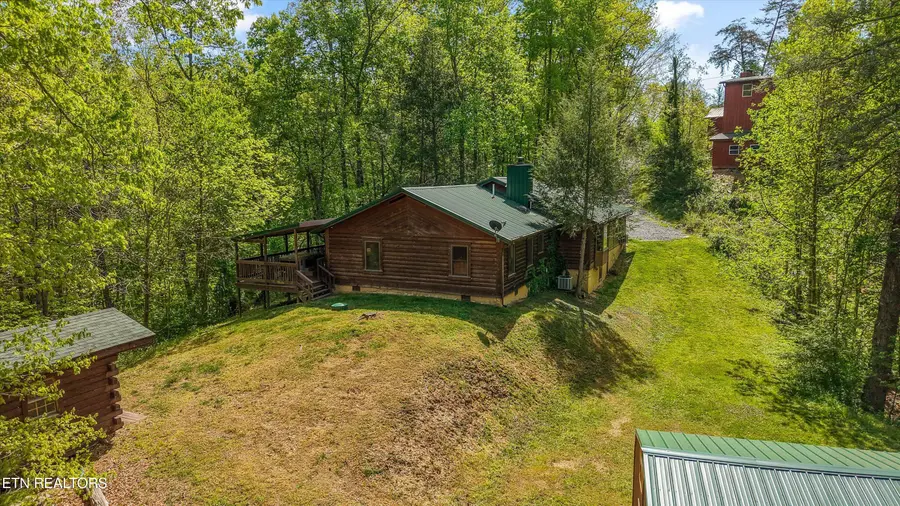 716 Country Oaks Drive, Pigeon Forge, TN 37863 - #3