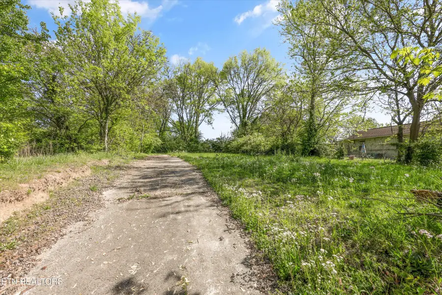 2100 Mississippi Ave, Knoxville, TN 37921 - #3