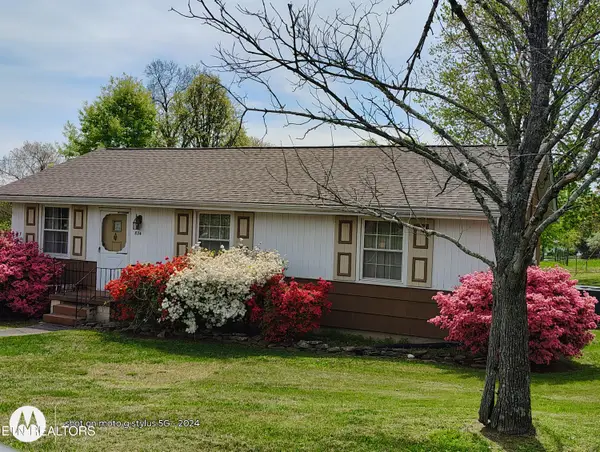 824 NE Woodview Drive, Knoxville, TN 37912