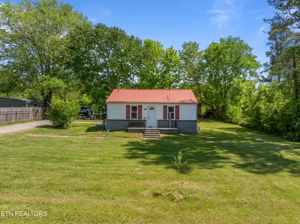 8408 Ball Camp Pike, Knoxville, TN 37931