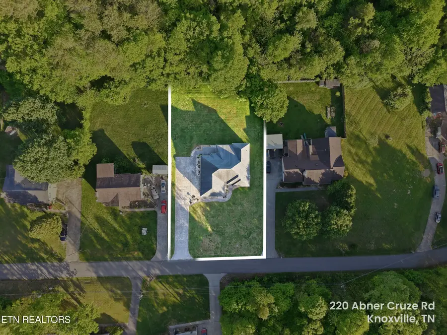 220 Abner Cruze Rd, Knoxville, TN 37920 - #2