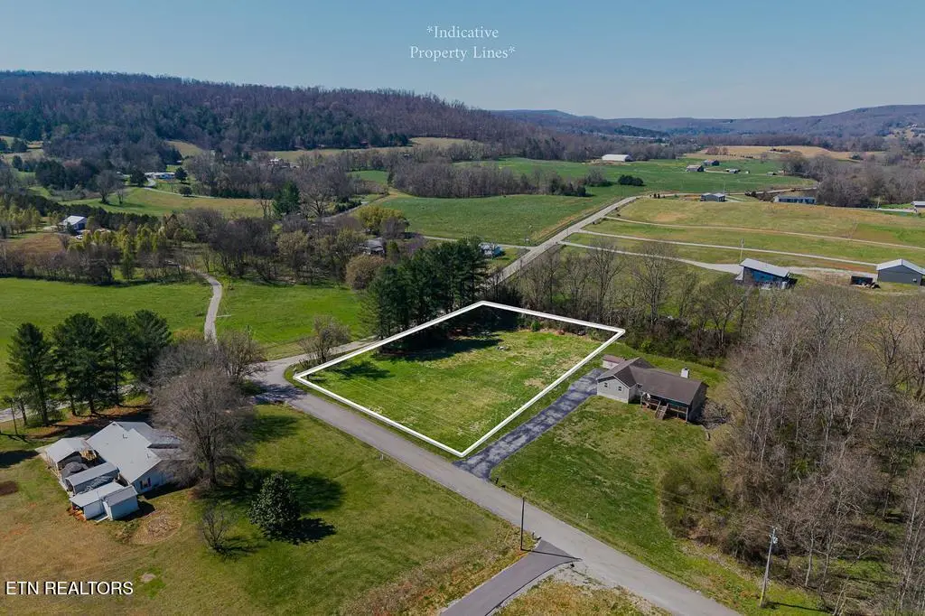 15 Hidden River Ave, Sparta, TN 38583 - #1