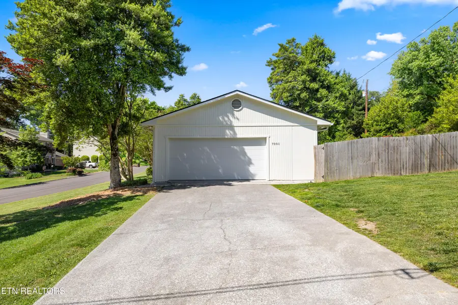 7301 Willette Court, Knoxville, TN 37909 - #2