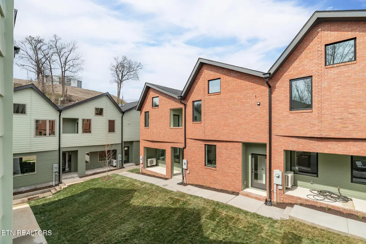 2600 Sevier Ave #102, Knoxville, TN 37920 - #1