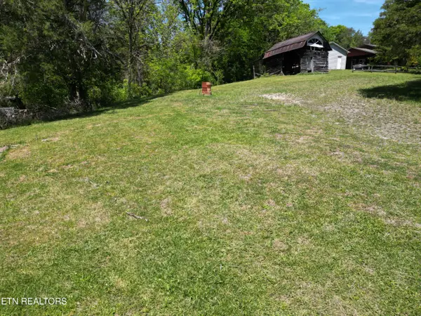 4915 E Raccoon Valley Drive, Knoxville, TN 37938