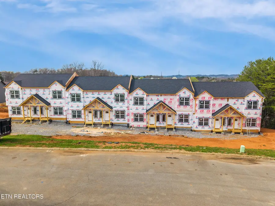 1479 William Holt Blvd, Sevierville, TN 37862 - #3