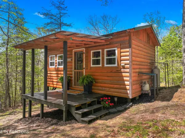 Douglas Drive, Sneedville, TN 37869