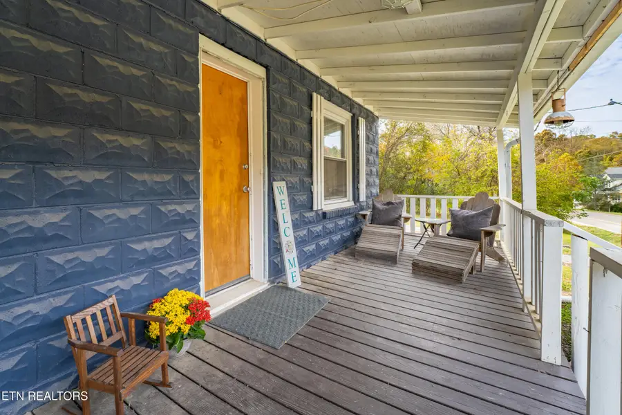 614 E Brushy Valley Drive, Powell, TN 37849 - #3