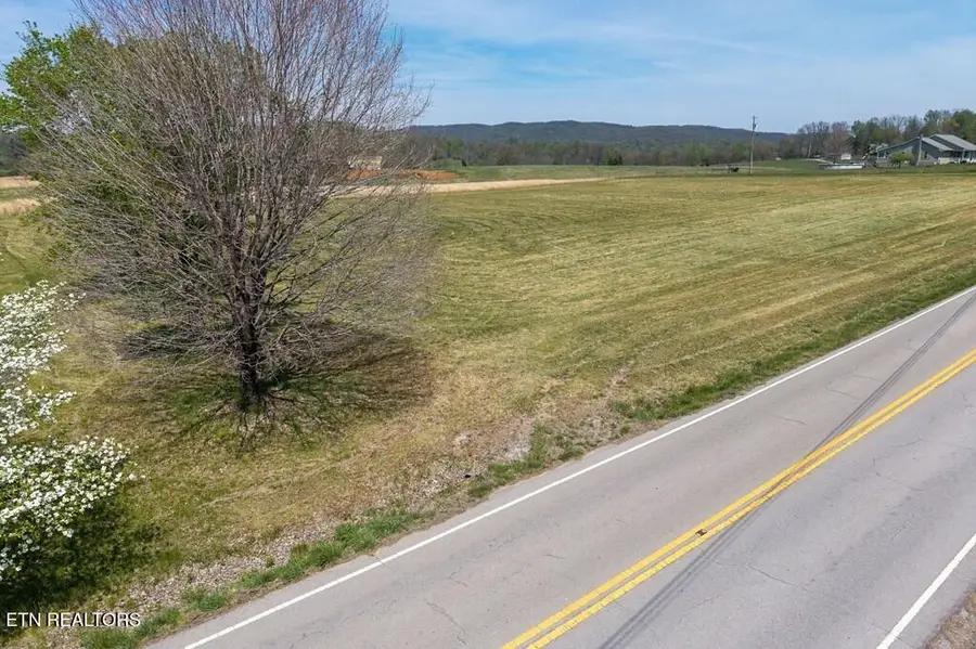 6059 Monterey Hwy, Sparta, TN 38583 - #2