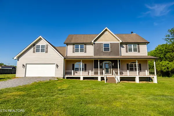 5703 Old Niles Ferry Pike, Greenback, TN 37742