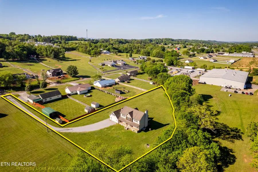 5703 Old Niles Ferry Pike, Greenback, TN 37742 - #3