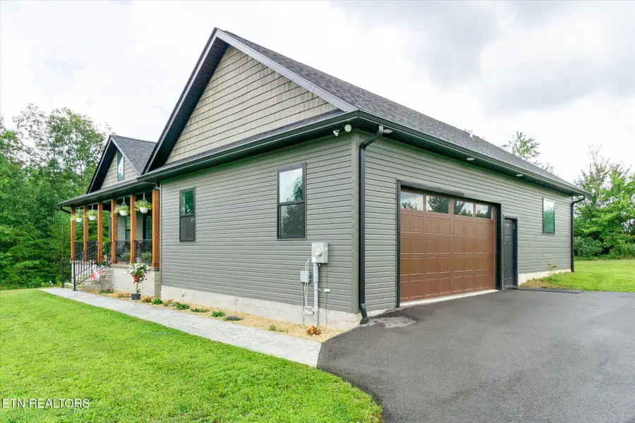 138 Perry Creek Drive, Crossville, TN 38572 - #2