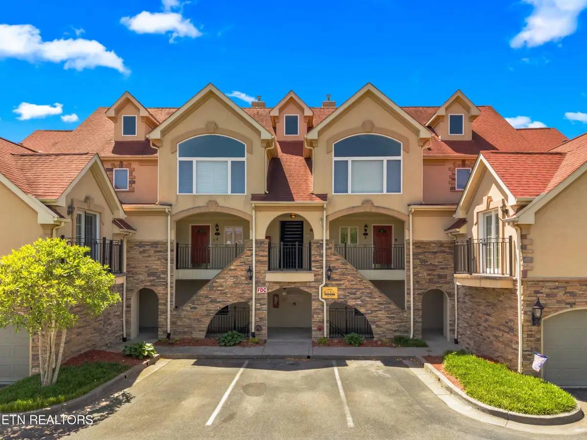 601 River Place Way #B101, Sevierville, TN 37862 - #1