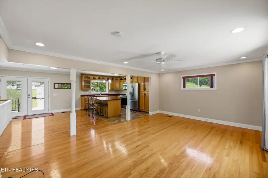 1012 Bennett St, Sweetwater, TN 37874 - #2