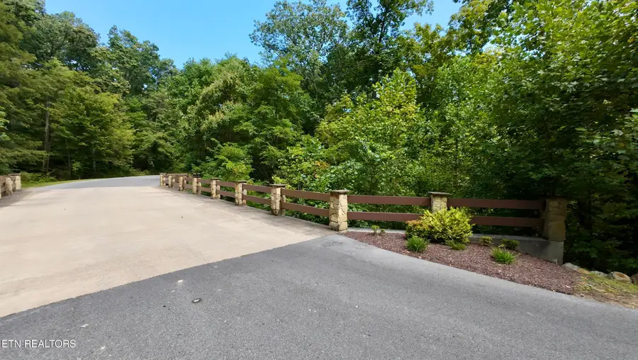 154 Summit Trails Drive, Sevierville, TN 37862 - #3