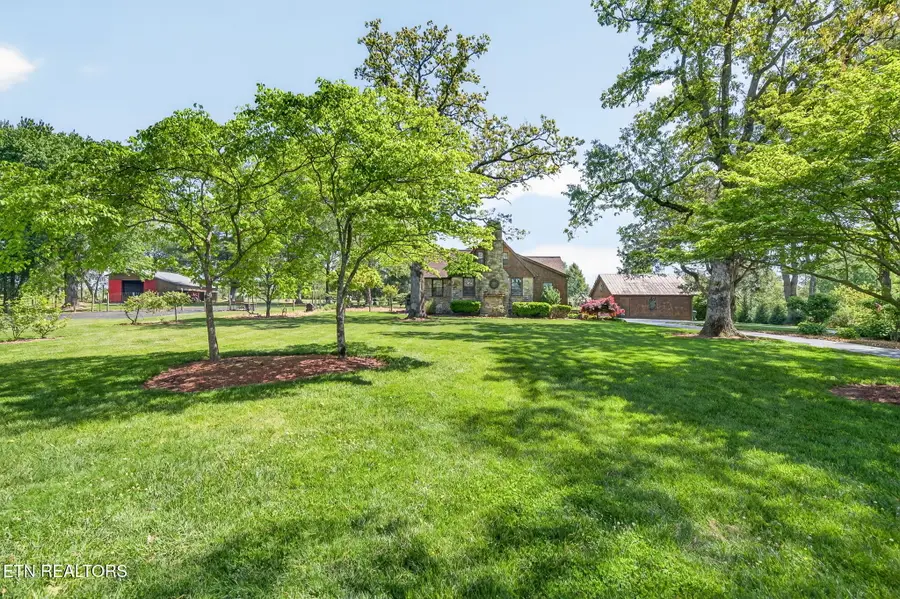 527 Open Range Rd, Crossville, TN 38555 - #2