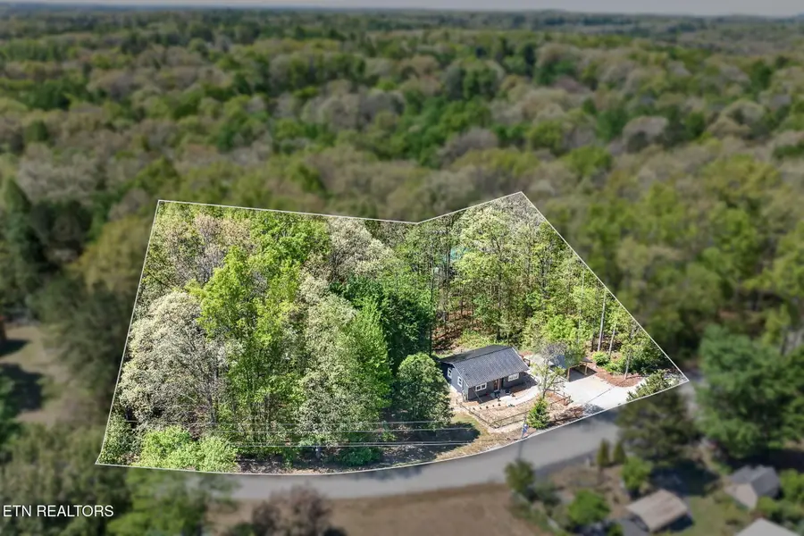 106 Windcrest Drive, Jamestown, TN 38556 - #2