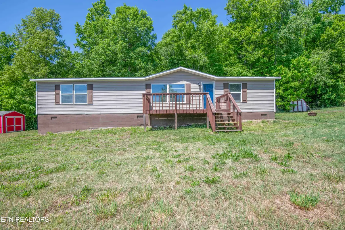629 Yarnell Rd, Clinton, TN 37716 - #1