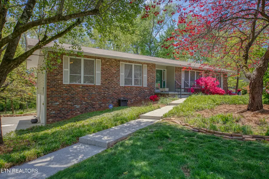 1140 Venice Rd, Knoxville, TN 37923 - #3