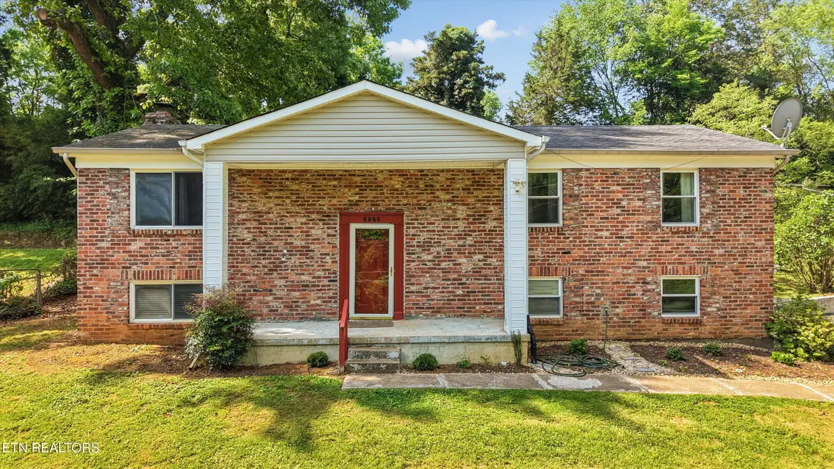 8928 Farne Island Blvd, Knoxville, TN 37923 - #1