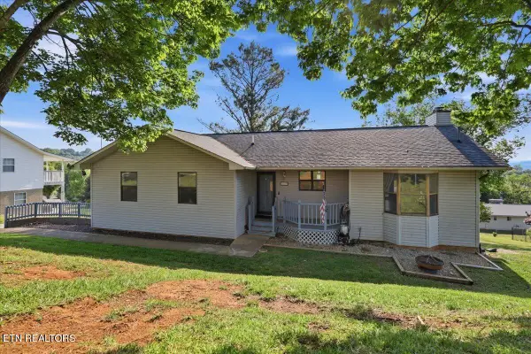 319 Ironwood Drive, Kodak, TN 37764