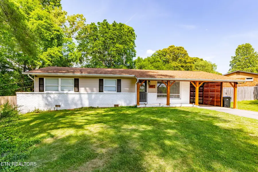 4921 Gettysburg Rd, Knoxville, TN 37921 - #2