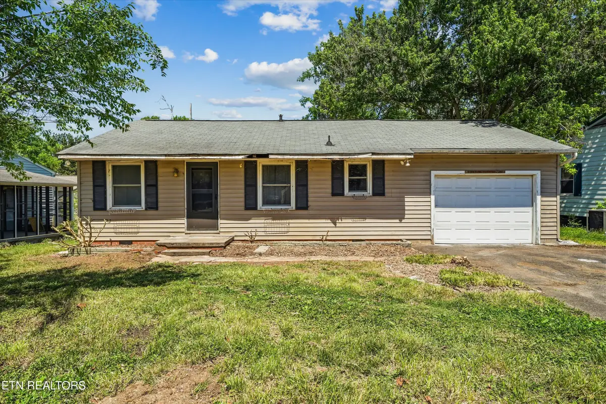 310 Defoe Circle, Maryville, TN 37804 - #1