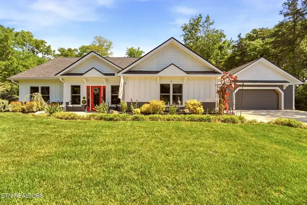 106 Chatuga Dr/ 103 Tsuhdatsi Dr, Loudon, TN 37774