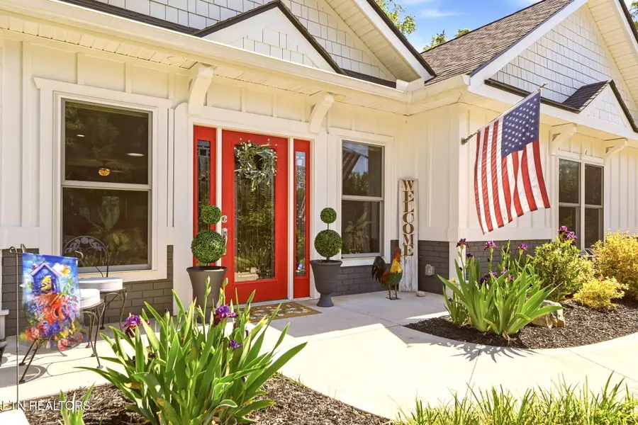 106 Chatuga Dr/ 103 Tsuhdatsi Dr, Loudon, TN 37774 - #2