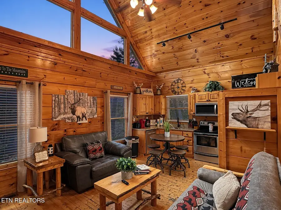 2251 Red Bud Rd Rd, Sevierville, TN 37876 - #2
