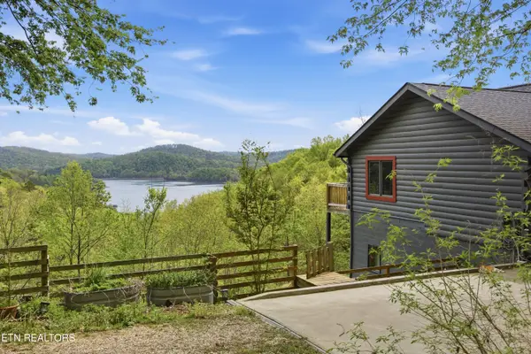 699 Lakeview Drive, Sharps Chapel, TN 37866
