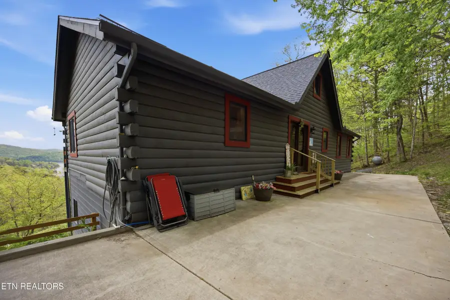 699 Lakeview Drive, Sharps Chapel, TN 37866 - #2