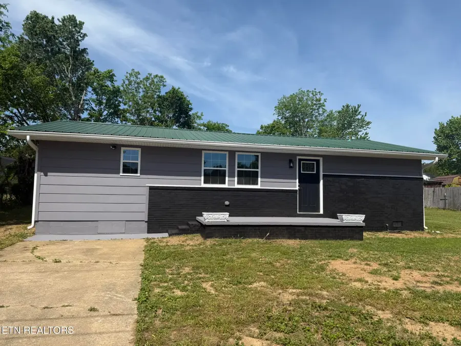 208 Greenwood, Madisonville, TN 37354 - #2