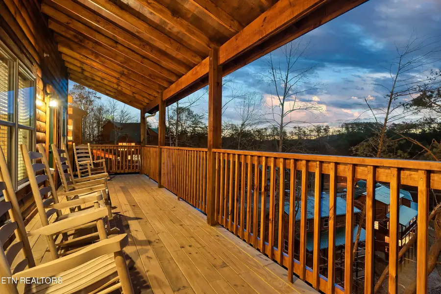 809 String Run Way, Pigeon Forge, TN 37863 - #3