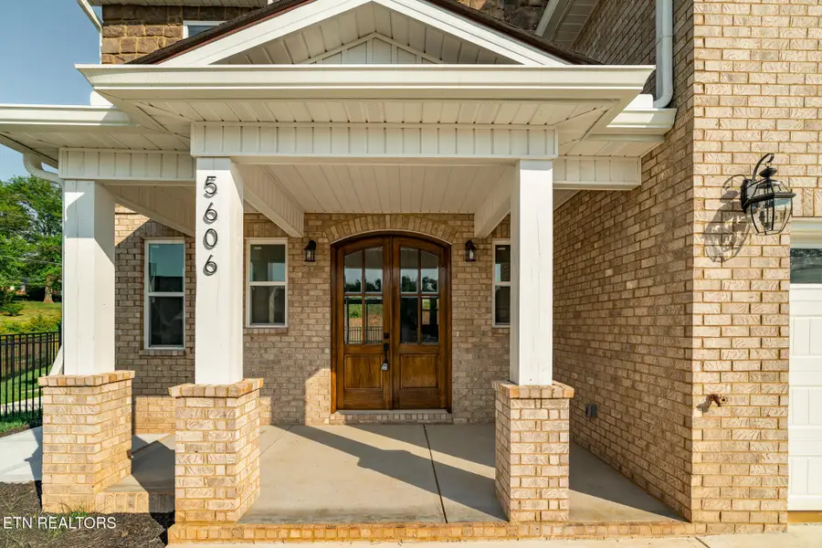 5606 Belle Maison Lane, Knoxville, TN 37920 - #3