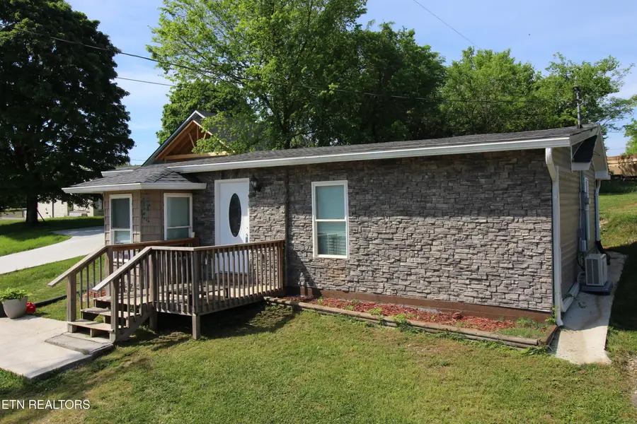 311 Bussell Ferry Rd, Lenoir City, TN 37771 - #3