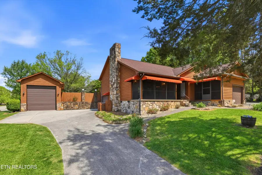 802 Oxford Hills Drive, Maryville, TN 37803 - #2