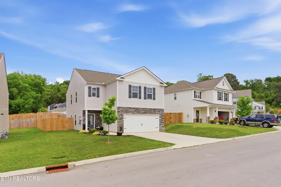 2922 Red Flame Rd, Knoxville, TN 37921 - #3